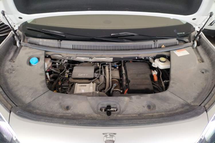 Used BYD Xia 2025 DM-i 1.5T 180km Excellence Model Engine Bay