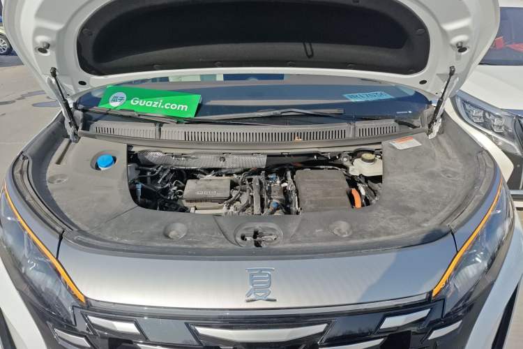 Used BYD Xia 2025 DM-i 1.5T 100km Supreme Edition Engine Bay
