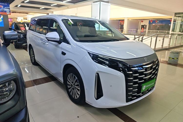 Used BYD Xia 2025 DM-i 1.5T 180km Beyond Edition Exterior 1