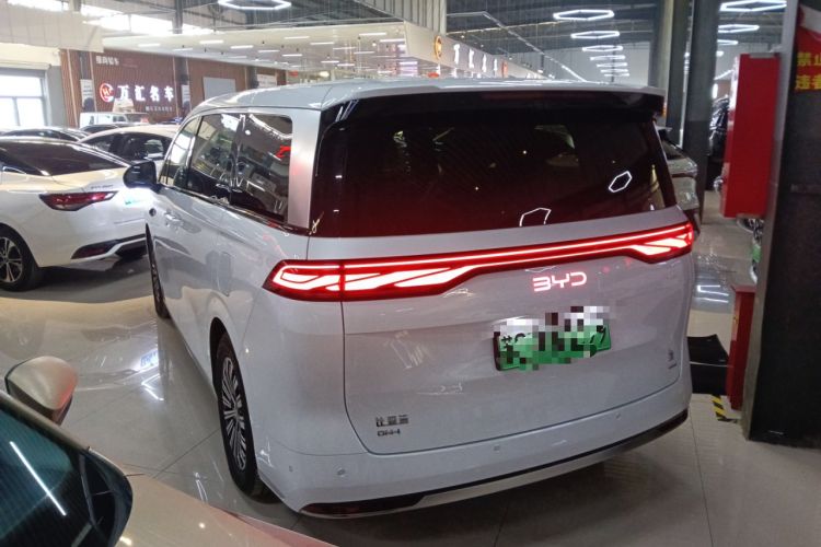 Used BYD Xia 2025 DM-i 1.5T 180km Excellence Model Exterior 2