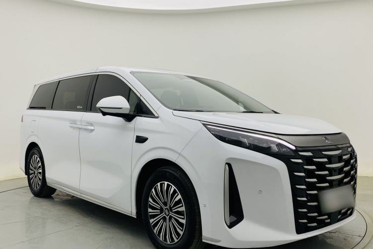 Used BYD Xia 2025 DM-i 1.5T 180km Excellence Model Exterior 3