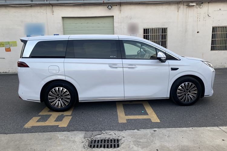 Used BYD Xia 2025 DM-i 1.5T 180km Excellence Model Exterior 4