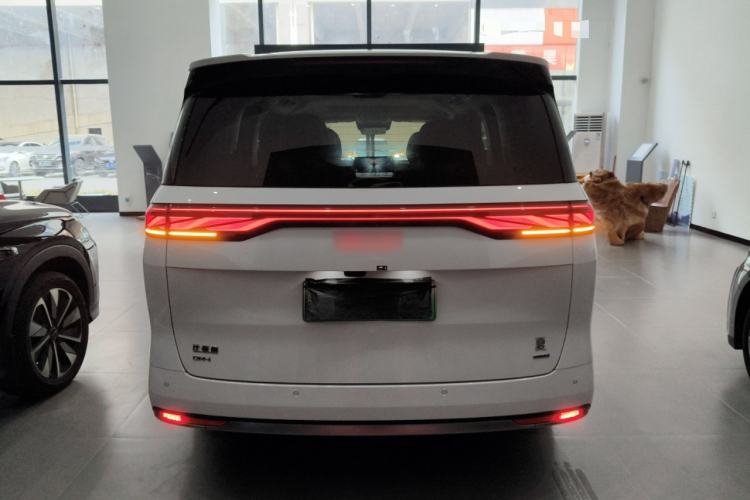 Used BYD Xia 2025 DM-i 1.5T 180km Beyond Edition Exterior 4