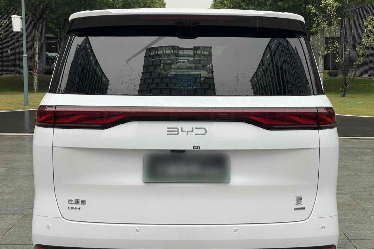 Used BYD Xia 2025 DM-i 1.5T 180km Excellence Model Exterior 5