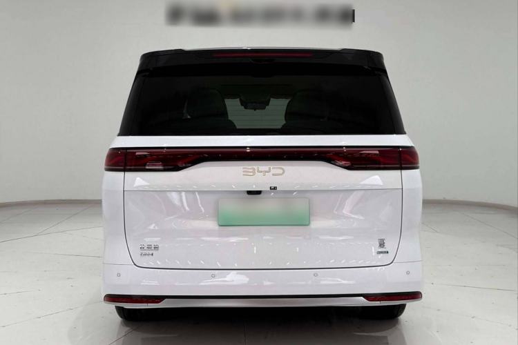 Used BYD Xia 2025 DM-i 1.5T 180km Beyond Edition Exterior 5