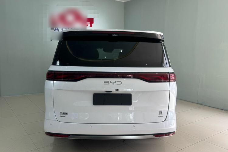 Used BYD Xia 2025 DM-i 1.5T 180km Beyond Edition Exterior 8
