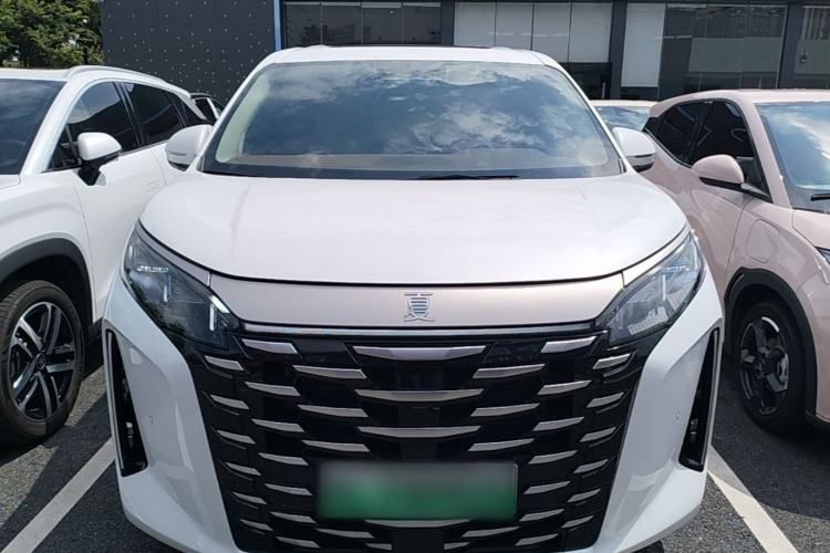 Used BYD Xia 2025 DM-i 1.5T 180km Excellence Model Front