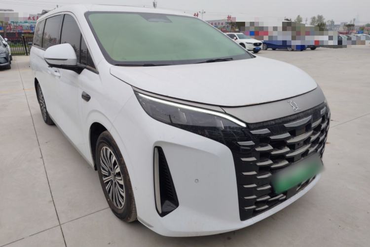 Used BYD Xia 2025 DM-i 1.5T 100km Supreme Edition Front Right 45 Deg