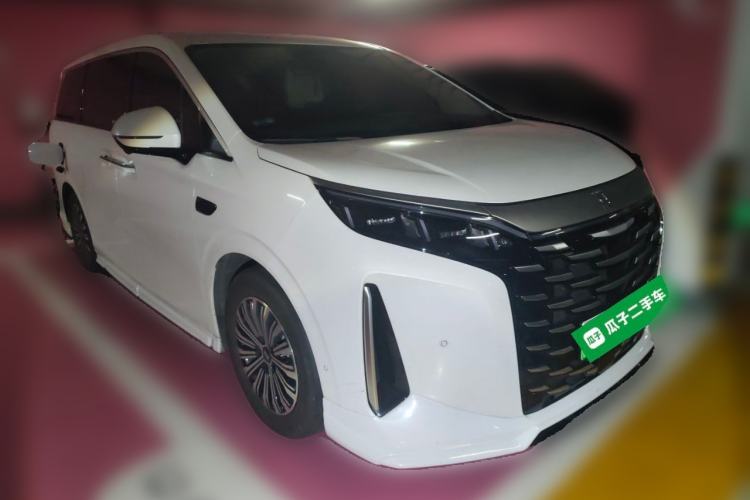 Used BYD Xia 2025 DM-i 1.5T 100km Supreme Edition Front Right 45 Deg