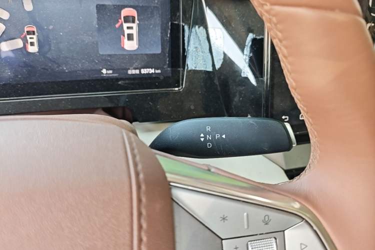 Used BYD Xia 2025 DM-i 1.5T 180km Excellence Model Gear Lever