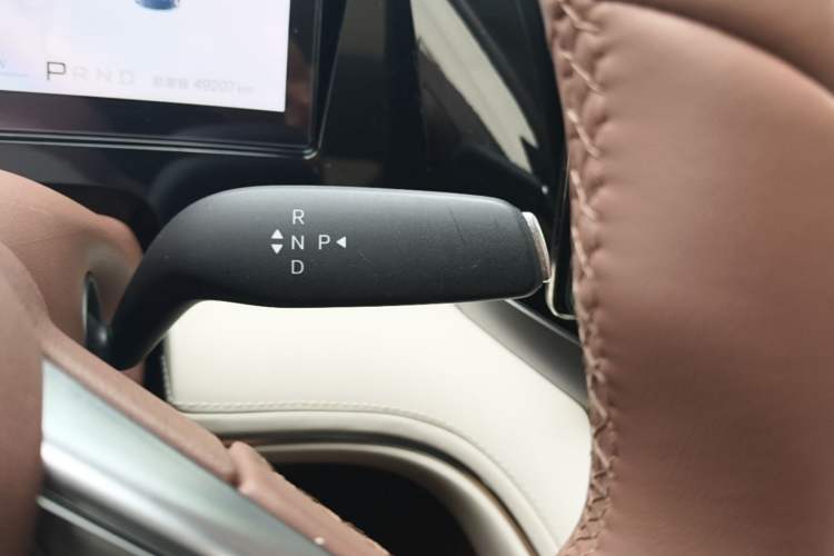 Used BYD Xia 2025 DM-i 1.5T 180km Excellence Model Gear Lever