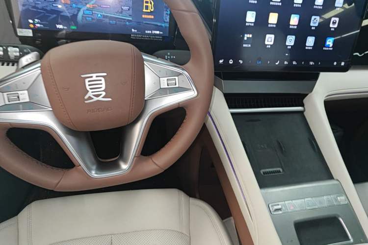 Used BYD Xia 2025 DM-i 1.5T 180km Beyond Edition Gear Lever
