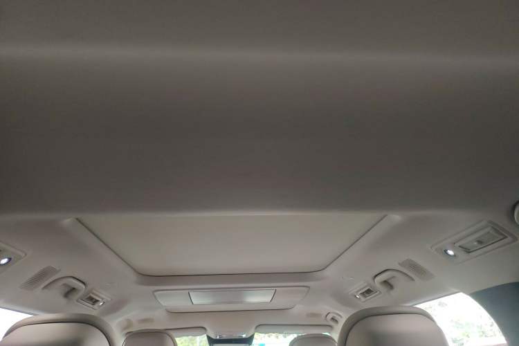Used BYD Xia 2025 DM-i 1.5T 180km Excellence Model Headliner