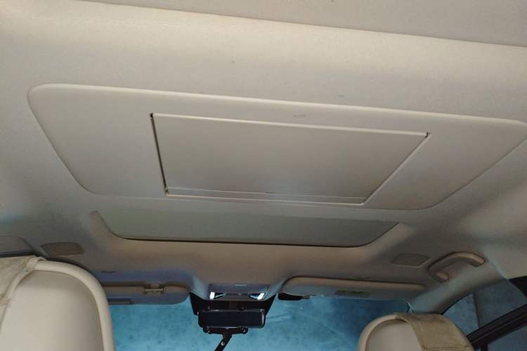 Used BYD Xia 2025 DM-i 1.5T 180km Excellence Model Headliner