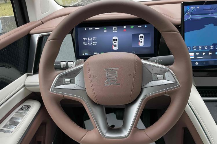 Used BYD Xia 2025 DM-i 1.5T 180km Excellence Model Interior 2