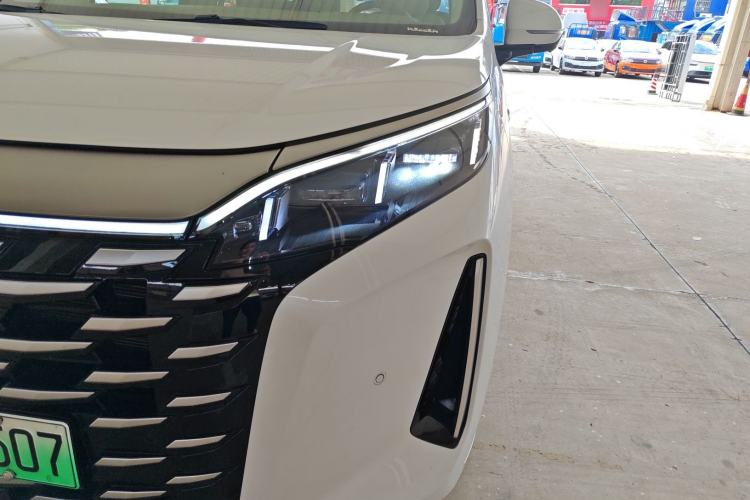 Used BYD Xia 2025 DM-i 1.5T 180km Beyond Edition Left Front Headlight