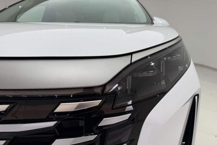 Used BYD Xia 2025 DM-i 1.5T 180km Beyond Edition Left Front Headlight