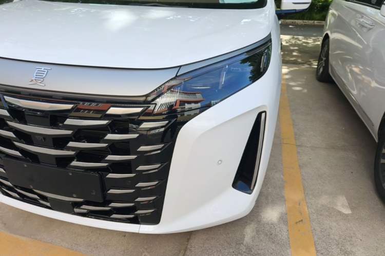 Used BYD Xia 2025 DM-i 1.5T 180km Beyond Edition Left Front Headlight
