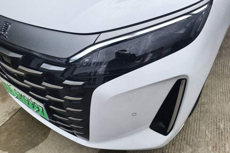 Used BYD Xia 2025 DM-i 1.5T 180km Excellence Model Left Front Headlight