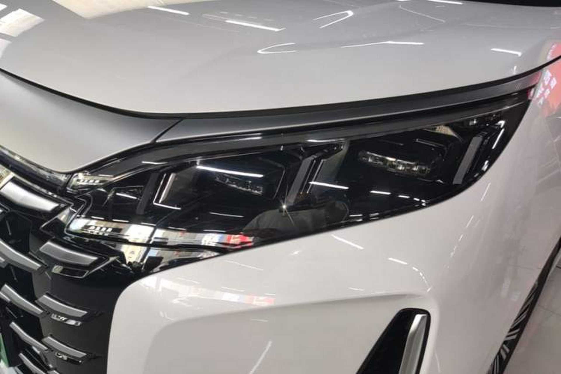 Used BYD Xia 2025 DM-i 1.5T 100km Leading Model Left Front Headlight