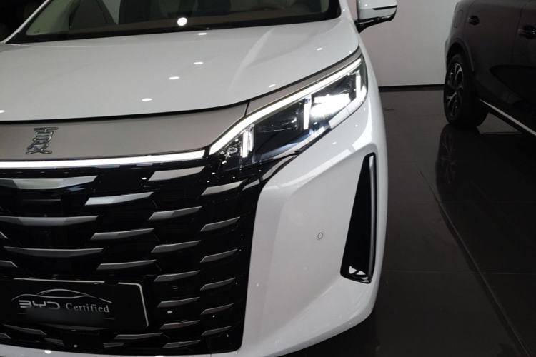 Used BYD Xia 2025 DM-i 1.5T 180km Excellence Model Left Front Headlight