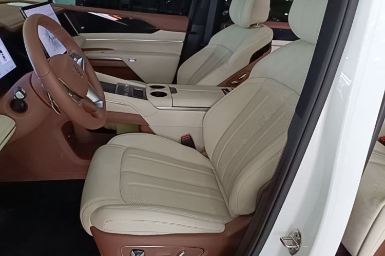 Used BYD Xia 2025 DM-i 1.5T 180km Beyond Edition Left Front Seat