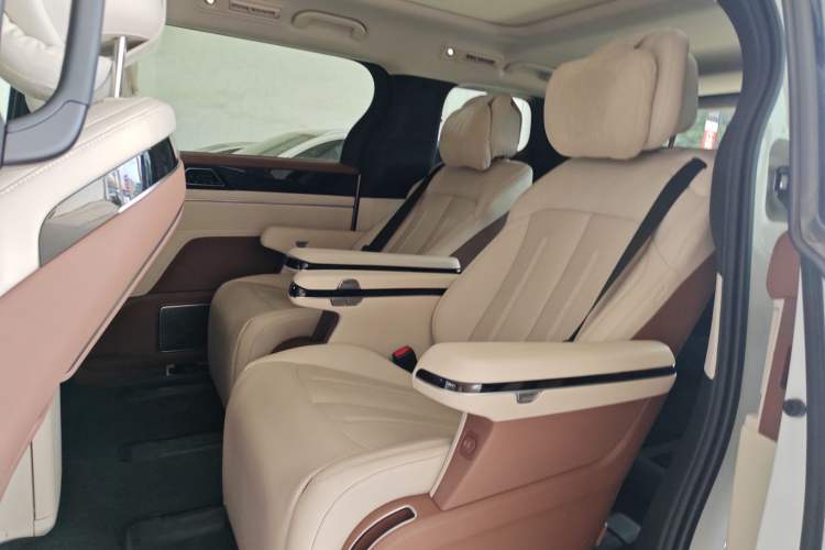 Used BYD Xia 2025 DM-i 1.5T 180km Beyond Edition Left Rear Seat