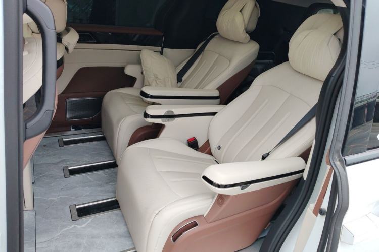 Used BYD Xia 2025 DM-i 1.5T 180km Beyond Edition Left Rear Seat