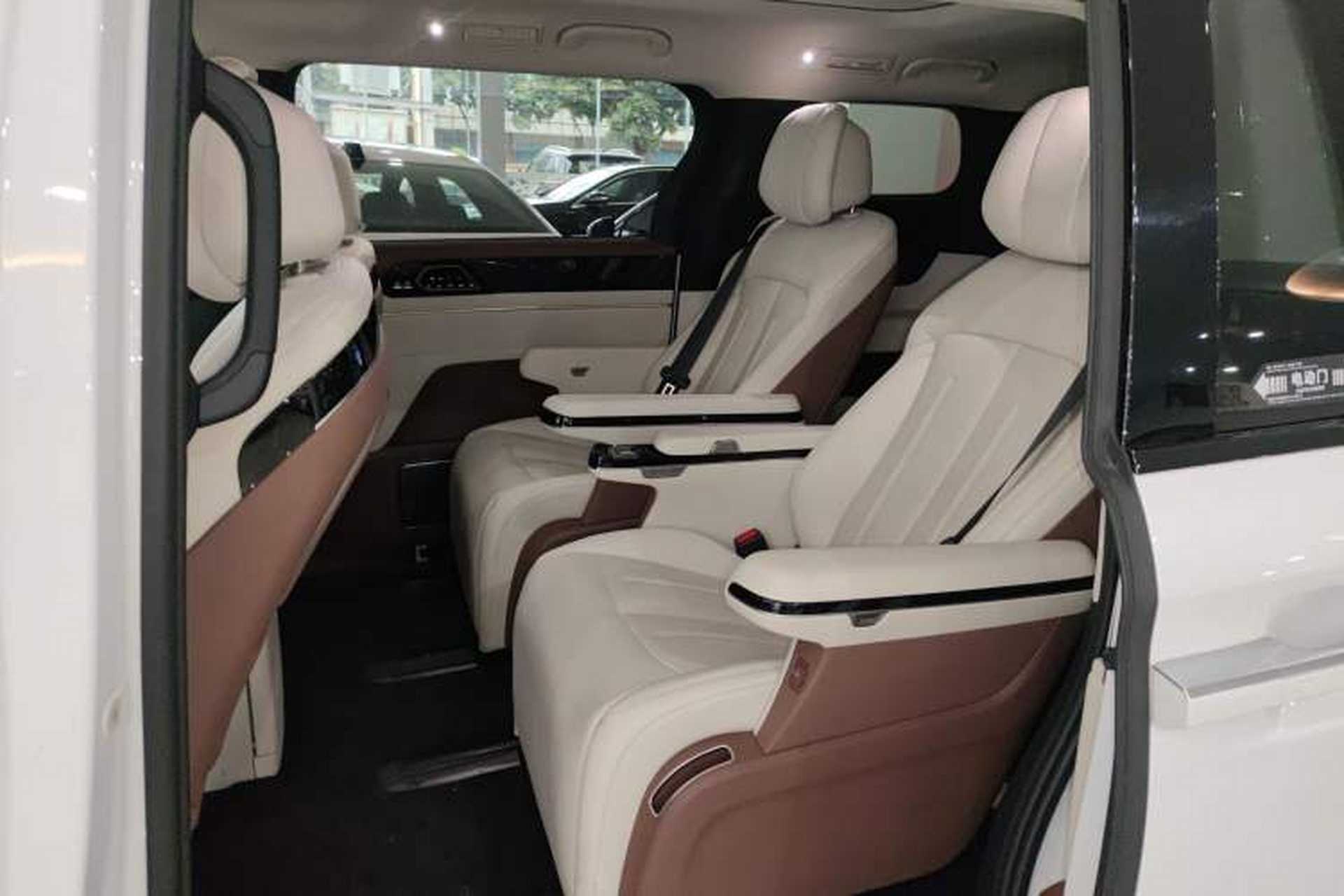 Used BYD Xia 2025 DM-i 1.5T 180km Beyond Edition Left Rear Seat