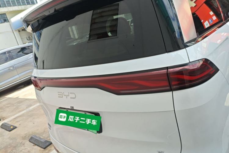 Used BYD Xia 2025 DM-i 1.5T 180km Excellence Model Rear