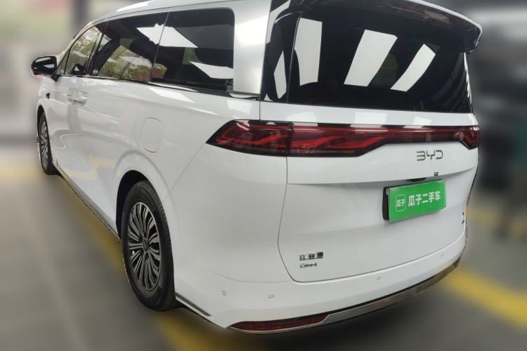 Used BYD Xia 2025 DM-i 1.5T 180km Beyond Edition Rear Left 45 Deg