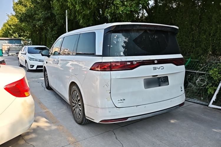Used BYD Xia 2025 DM-i 1.5T 180km Excellence Model Rear Left 45 Deg