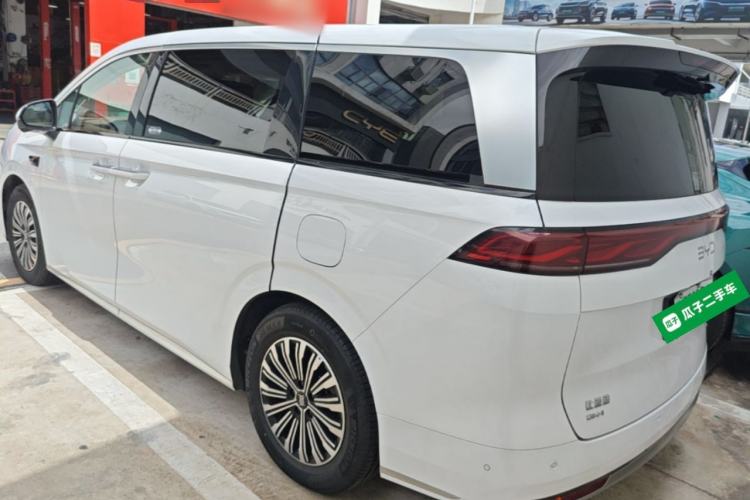 Used BYD Xia 2025 DM-i 1.5T 180km Excellence Model Rear Left 45 Deg