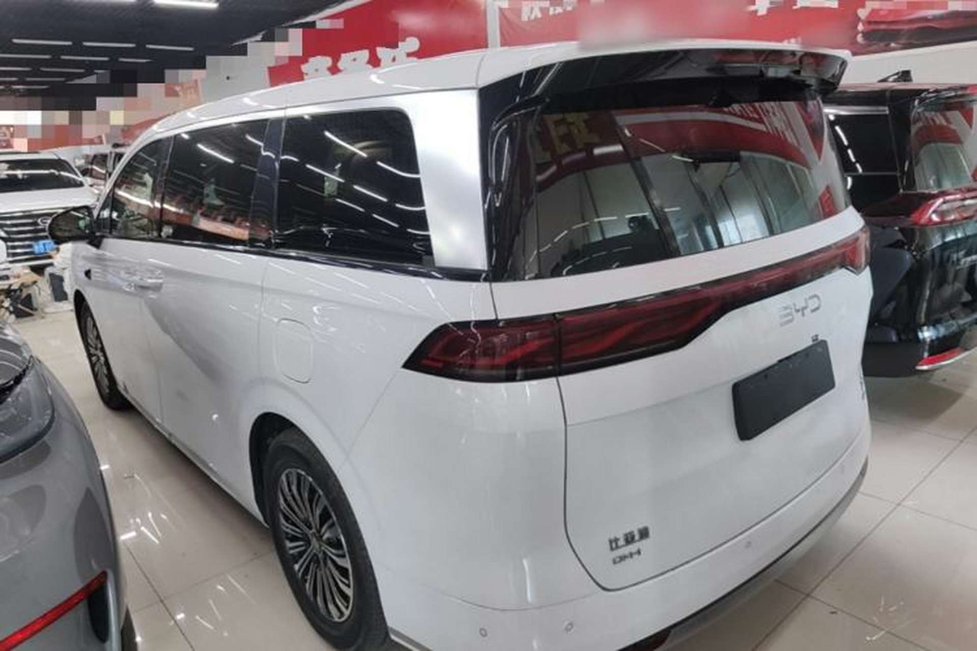 Used BYD Xia 2025 DM-i 1.5T 180km Excellence Model Rear Left 45 Deg
