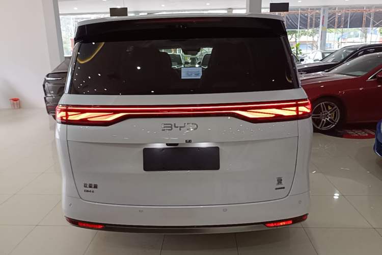 Used BYD Xia 2025 DM-i 1.5T 180km Beyond Edition Rear