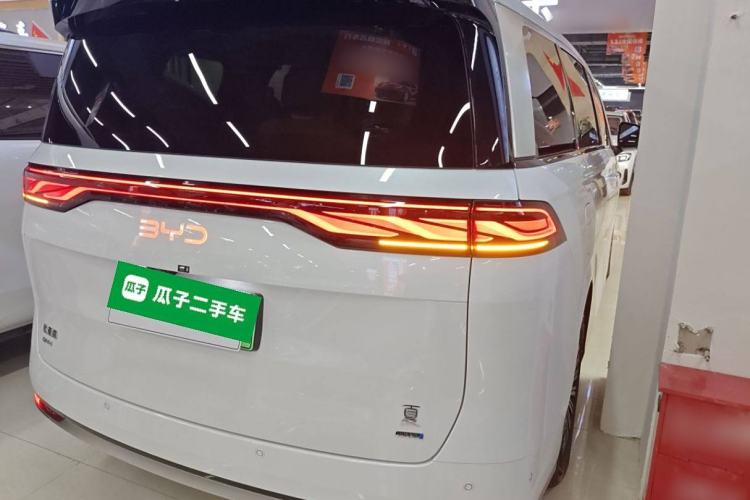 Used BYD Xia 2025 DM-i 1.5T 180km Beyond Edition Rear Right 45 Deg