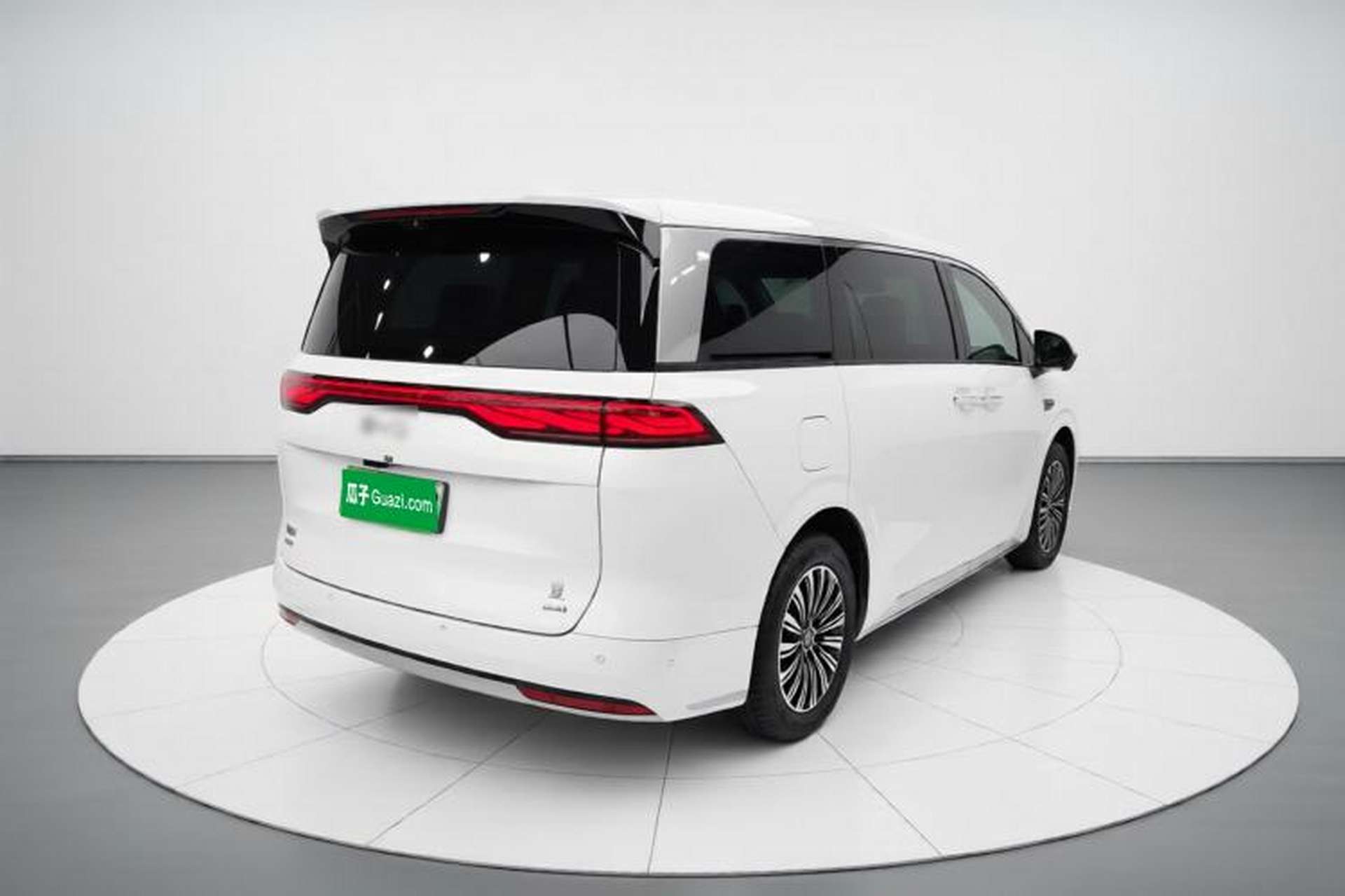 Used BYD Xia 2025 DM-i 1.5T 180km Excellence Model Rear Right 45 Deg
