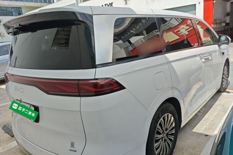 Used BYD Xia 2025 DM-i 1.5T 180km Excellence Model Rear Right 45 Deg