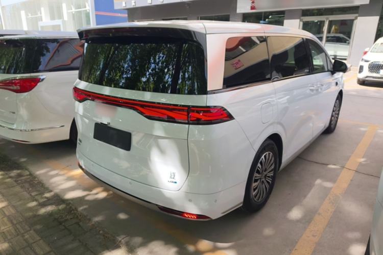 Used BYD Xia 2025 DM-i 1.5T 180km Beyond Edition Rear Right 45 Deg