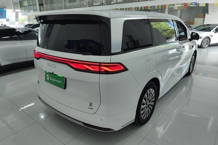 Used BYD Xia 2025 DM-i 1.5T 180km Beyond Edition Rear Right 45 Deg