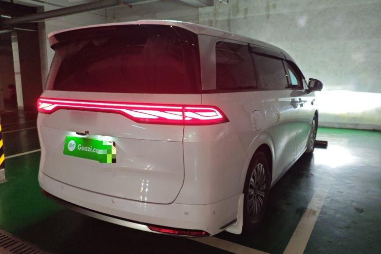 Used BYD Xia 2025 DM-i 1.5T 180km Excellence Model Rear Right 45 Deg