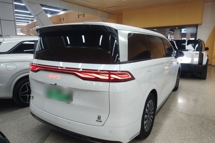 Used BYD Xia 2025 DM-i 1.5T 100km Supreme Edition Rear Right 45 Deg