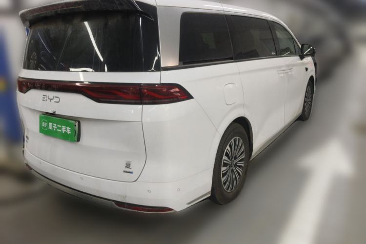Used BYD Xia 2025 DM-i 1.5T 180km Excellence Model Rear Right 45 Deg
