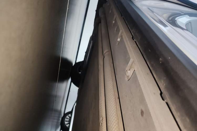 Used BYD Xia 2025 DM-i 1.5T 180km Beyond Edition Right Side Sill