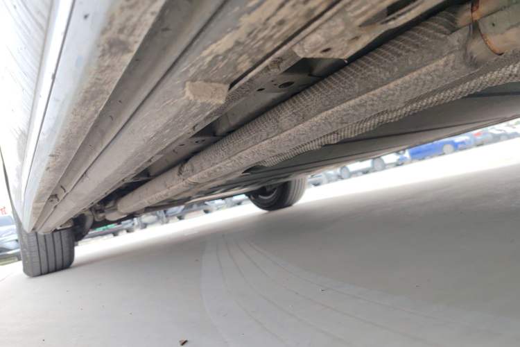 Used BYD Xia 2025 DM-i 1.5T 100km Supreme Edition Right Side Sill