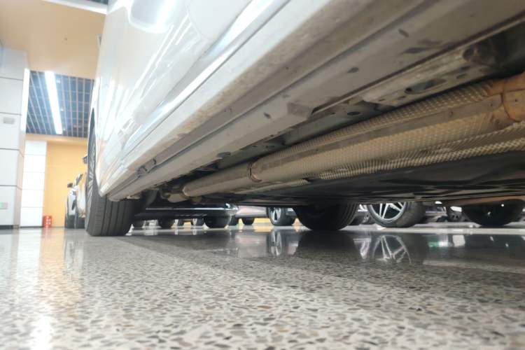 Used BYD Xia 2025 DM-i 1.5T 100km Supreme Edition Right Side Sill