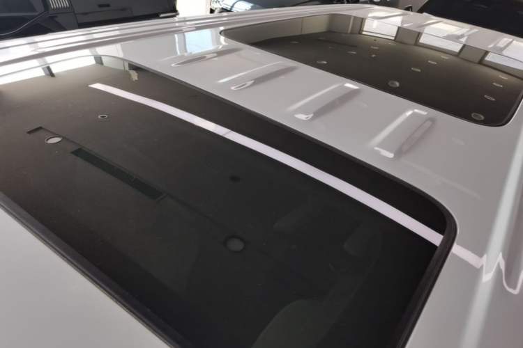 Used BYD Xia 2025 DM-i 1.5T 180km Excellence Model Roof