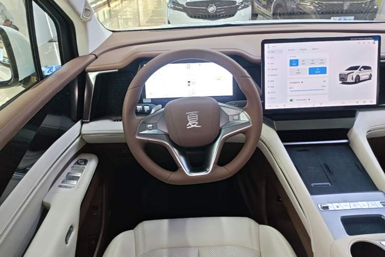 Used BYD Xia 2025 DM-i 1.5T 180km Beyond Edition Steering Wheel