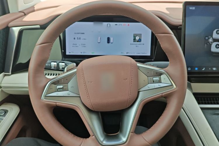 Used BYD Xia 2025 DM-i 1.5T 180km Excellence Model Steering Wheel