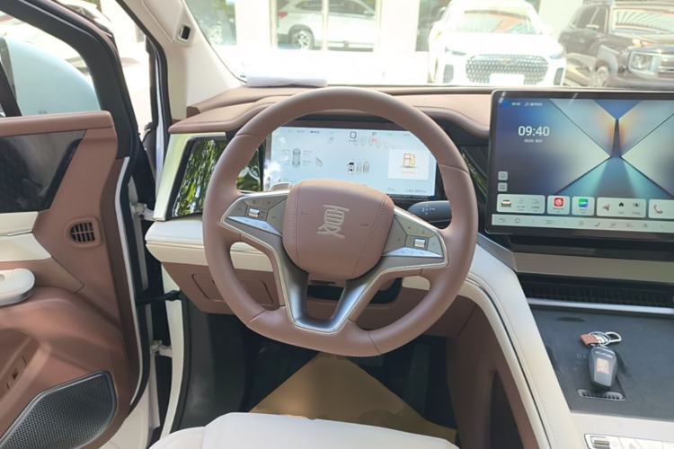 Used BYD Xia 2025 DM-i 1.5T 180km Beyond Edition Steering Wheel